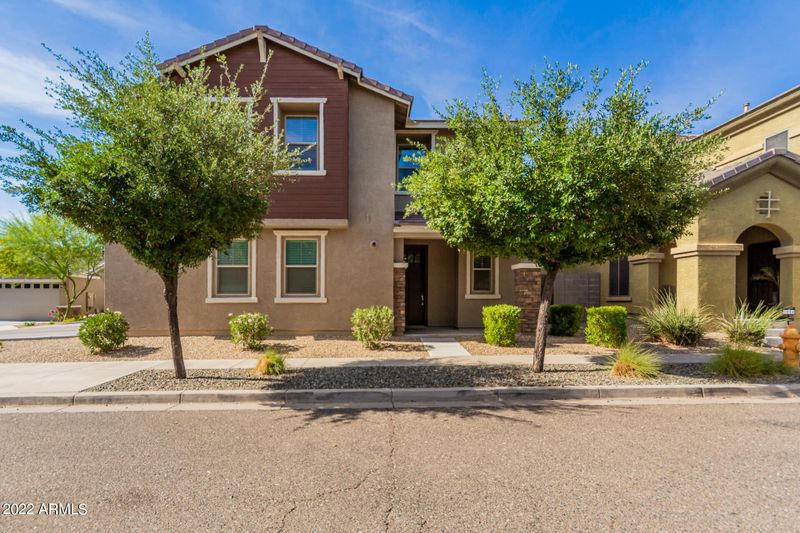 3910 E Sophie Ln, Phoenix, AZ 85042