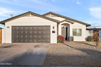 3911 13th Way, Phoenix, AZ 85014