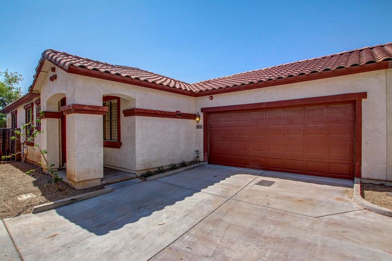 3911 E Flower St, Gilbert, AZ 85298
