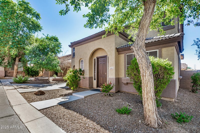 3911 Pollack St, Phoenix, AZ 85042