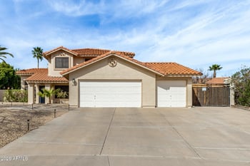 3911 Shannon St, Phoenix, AZ 85044