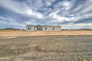 39117 Maldonado Rd, Tonopah, AZ 85354