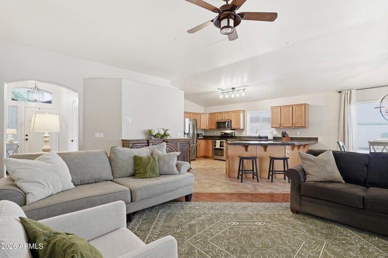 3912 W Goodman Dr, Glendale, AZ 85308