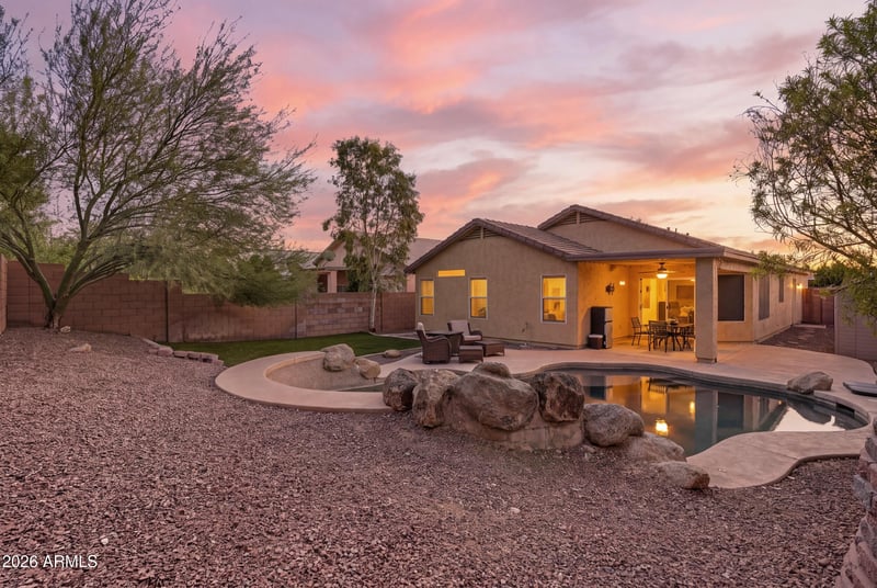 3912 W Goodman Dr, Glendale, AZ 85308