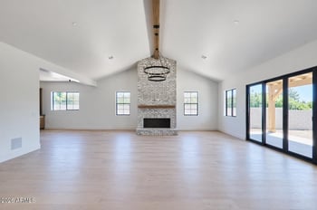 3913 Campbell Ave, Phoenix, AZ 85018