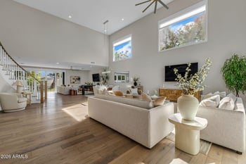 3913 E Devonshire Ave, Phoenix, AZ 85018