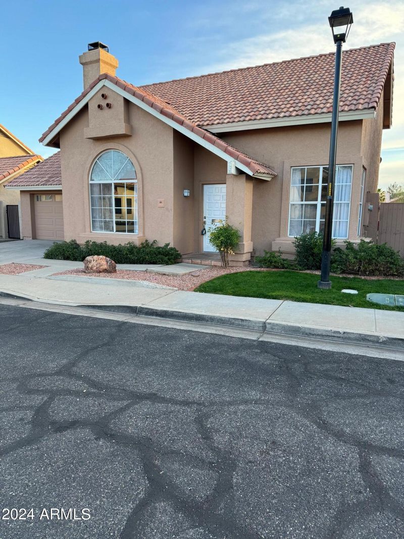 3913 E Park Ave, Phoenix, AZ 85044
