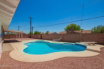 3913 Krall St, Phoenix, AZ 85019