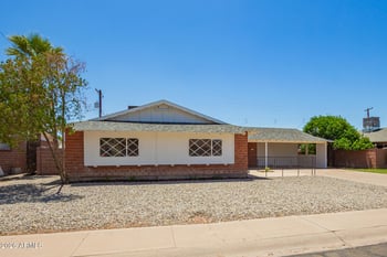 3913 Krall St, Phoenix, AZ 85019