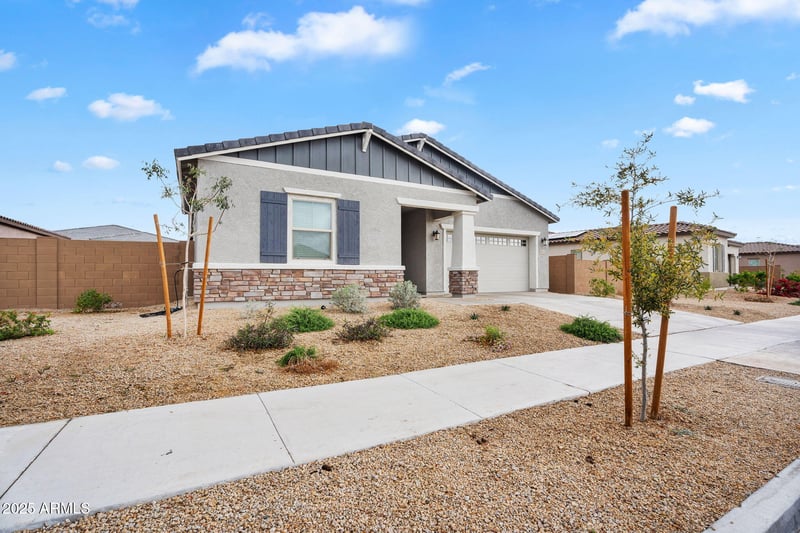3913 Mcneil St, Laveen, AZ 85339