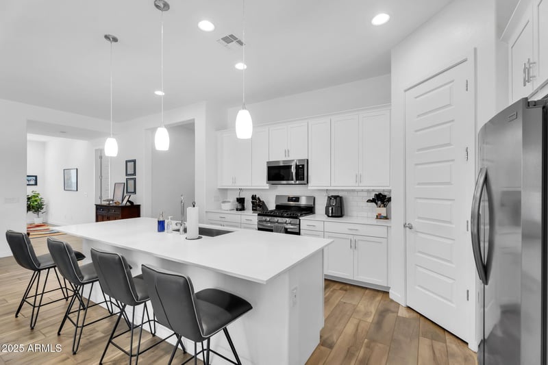 3913 Mcneil St, Laveen, AZ 85339