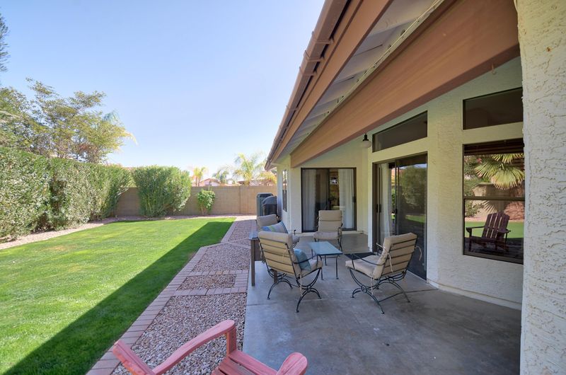 3914 E Keresan St, Phoenix, AZ 85044