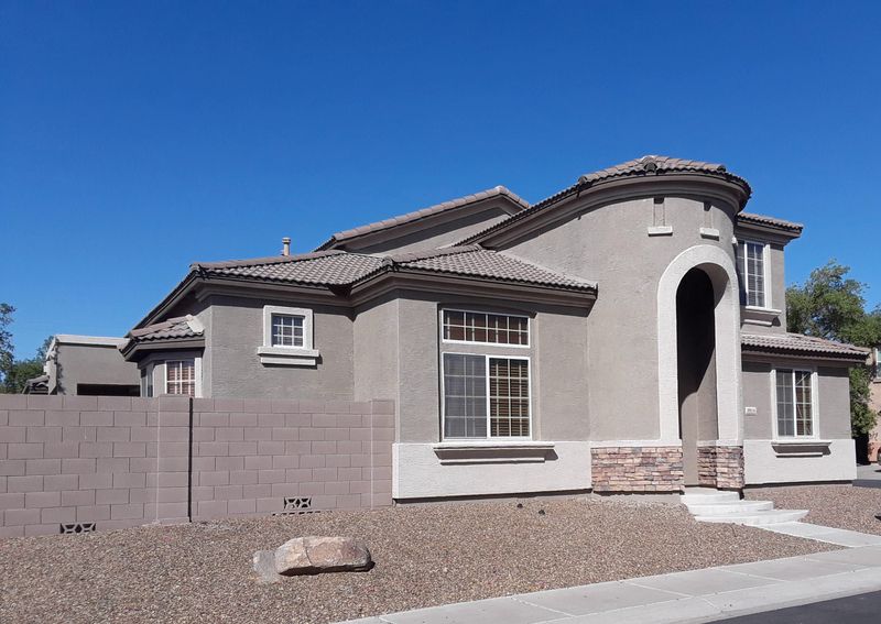 3914 E Pollack St, Phoenix, AZ 85042