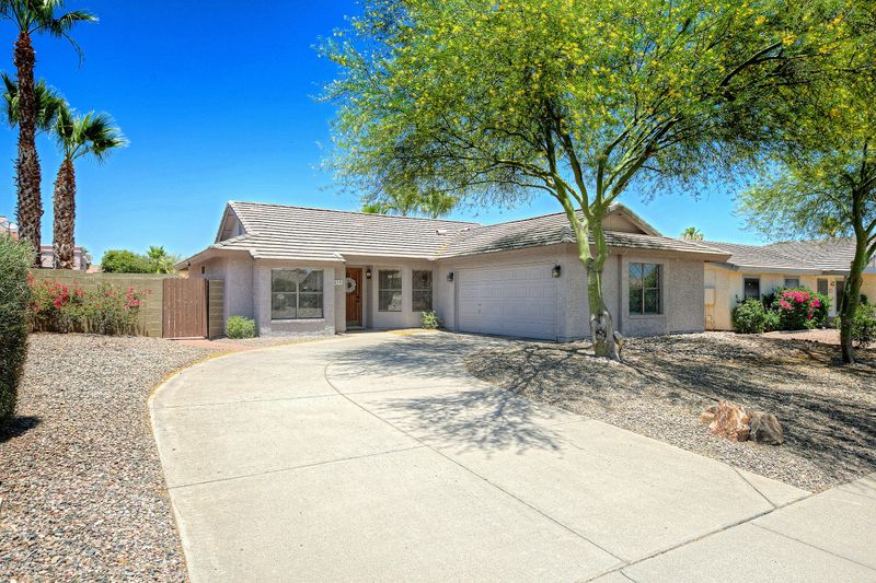 3914 E Salinas St, Phoenix, AZ 85044