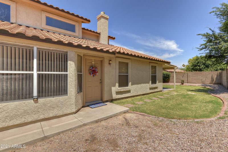 3914 E South Fork Dr, Phoenix, AZ 85044