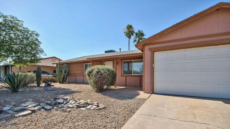 3914 E Sweetwater Ave, Phoenix, AZ 85032