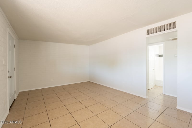 3914 Palm Ln, Phoenix, AZ 85009