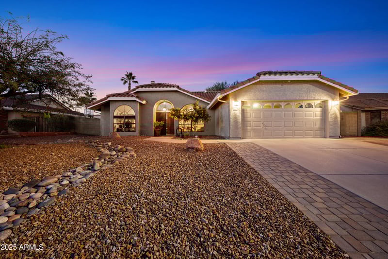 3914 Tano St, Phoenix, AZ 85044