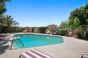 3915 Larkspur Dr, Phoenix, AZ 85032