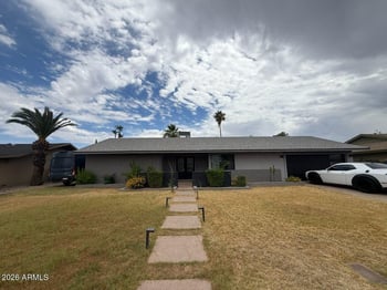 3915 Yucca St, Phoenix, AZ 85028