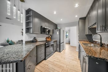 3915 Yucca St, Phoenix, AZ 85028