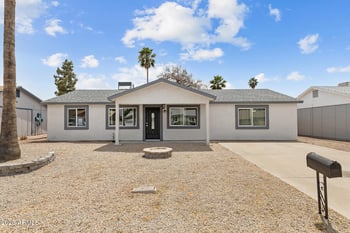 3915 Hillery Dr, Phoenix, AZ 85032