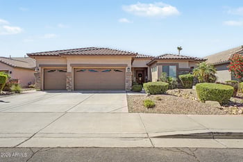 3915 Meadowview Dr, Gilbert, AZ 85298