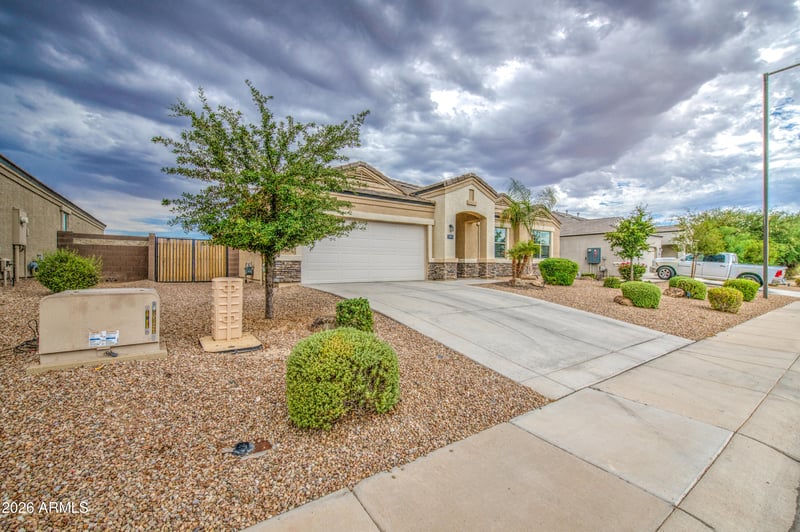 3915 N Brooklyn Dr, Buckeye, AZ 85396