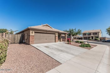 3915 S 186th Ln, Goodyear, AZ 85338