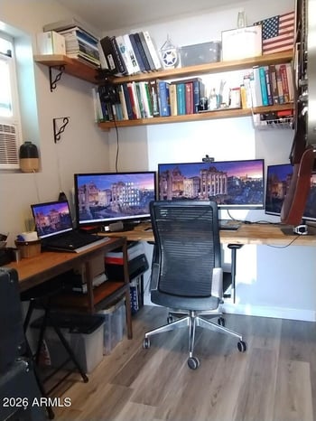 3916 Aster Dr, Phoenix, AZ 85029