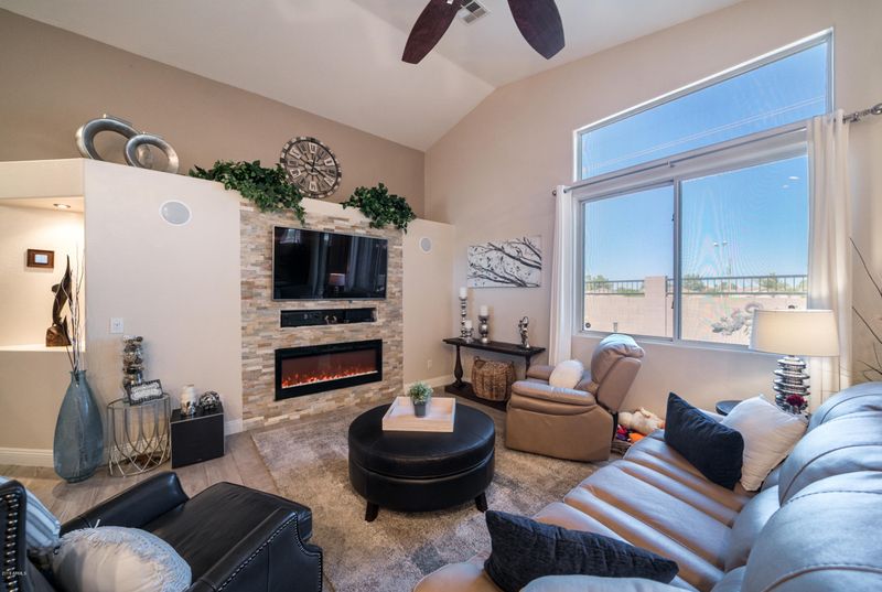 3916 E Minton St, Phoenix, AZ 85042