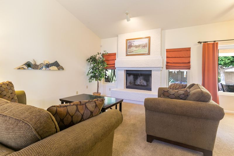 3916 N Sapphire St, Mesa, AZ 85215