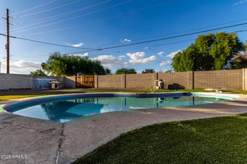 3916 Northern Ave, Phoenix, AZ 85051