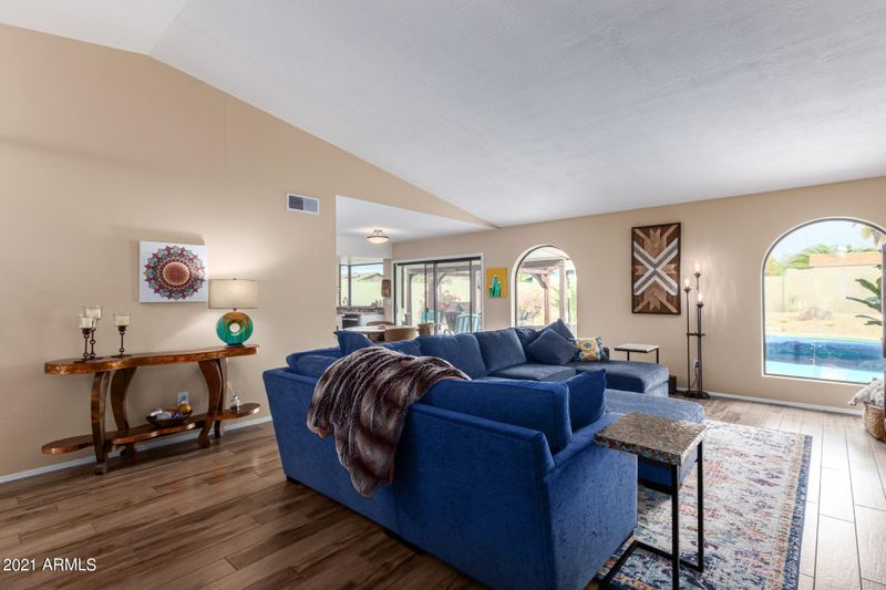 3916 W Willow Ave, Phoenix, AZ 85029