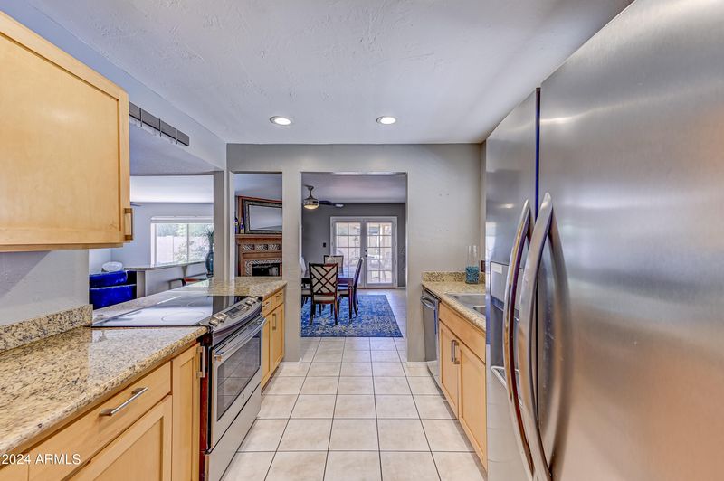 3917 E Corrine Dr, Phoenix, AZ 85032