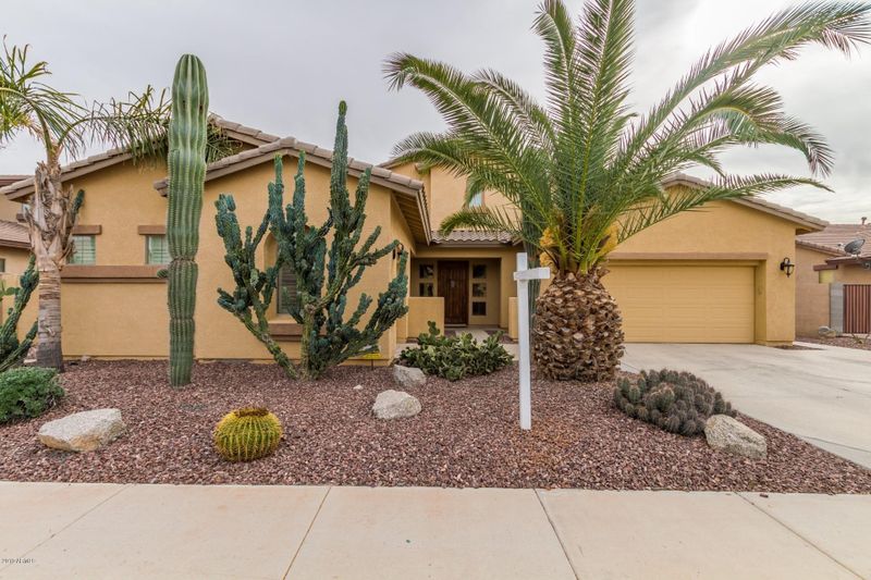 3917 E Taurus Pl, Chandler, AZ 85249