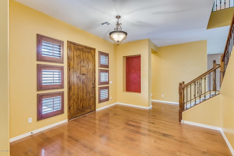 3917 E Taurus Pl, Chandler, AZ 85249