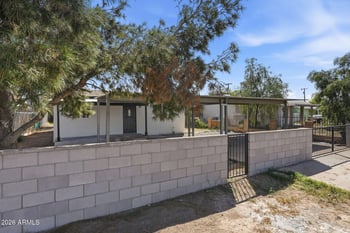 3917 Lincoln St, Phoenix, AZ 85009