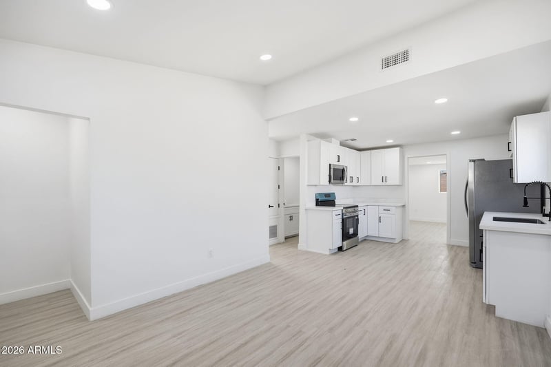 3917 Lincoln St, Phoenix, AZ 85009