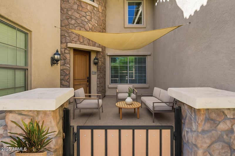 3918 Cat Balue Dr, Phoenix, AZ 85050