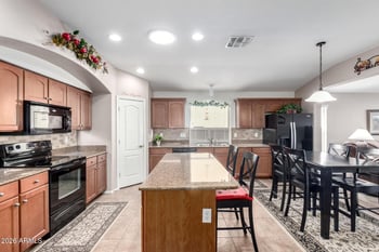 3918 Mica Rd, San Tan Valley, AZ 85143