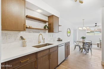 3918 W Kaler Dr, Phoenix, AZ 85051