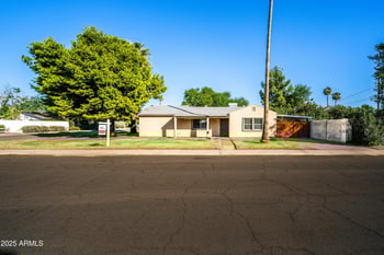 3919 19th St, Phoenix, AZ 85016