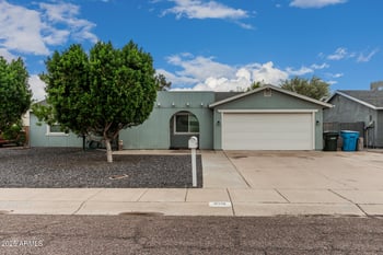 3919 Nisbet Rd, Phoenix, AZ 85032