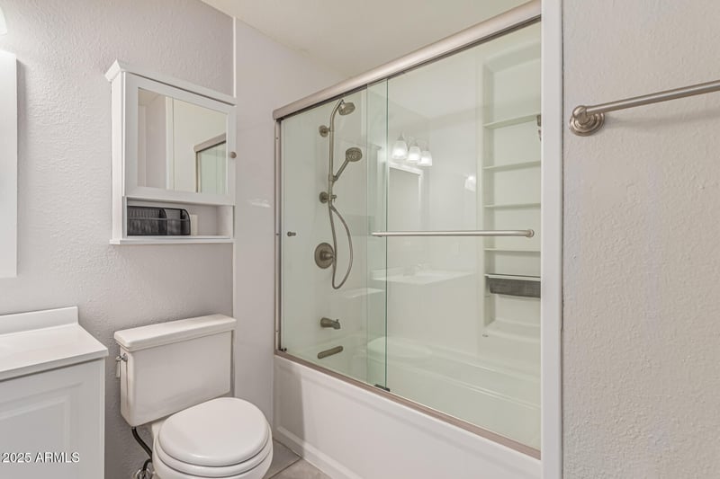 3919 Nisbet Rd, Phoenix, AZ 85032