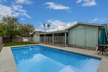 3919 Nisbet Rd, Phoenix, AZ 85032