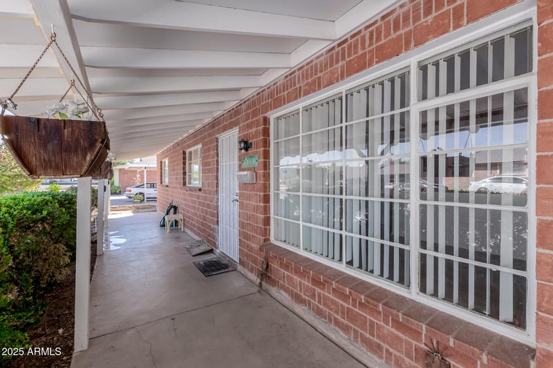 3919 Stella Ln, Phoenix, AZ 85019