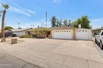3919 W Lane Ave, Phoenix, AZ 85051