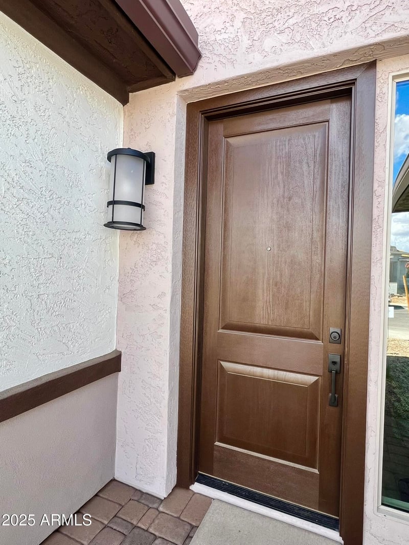 39190 Kaden Ln, San Tan Valley, AZ 85140