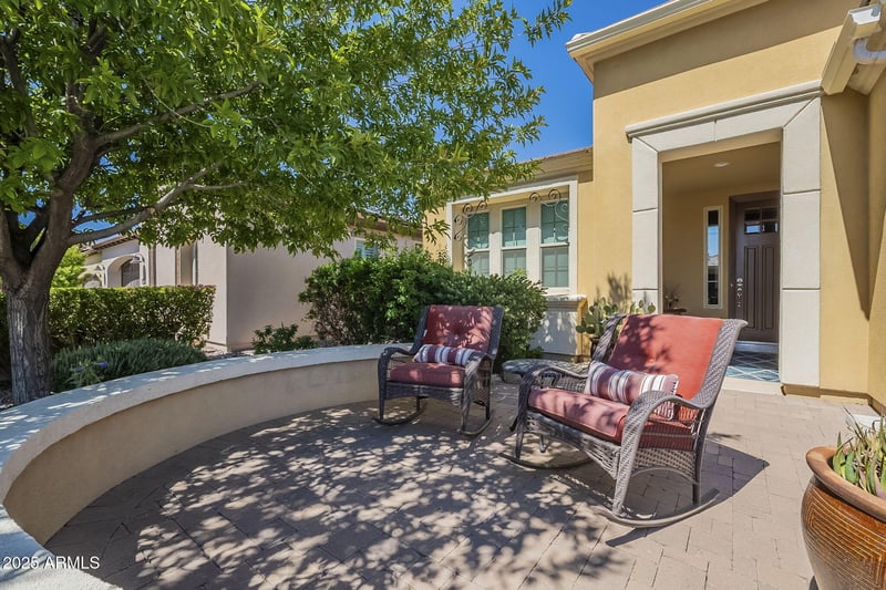 392 Laddoos Ave, Queen Creek, AZ 85140